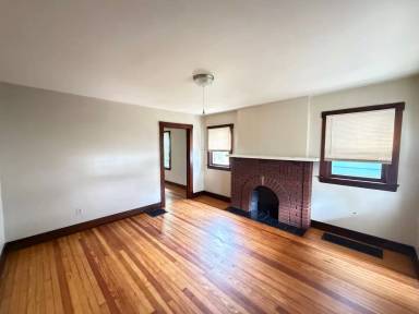 Main picture of 554 Camden Ave