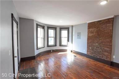 Main picture of 50 City Ter