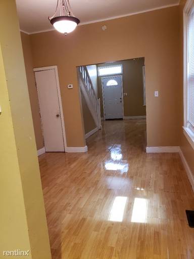Main picture of 4455 Greene St