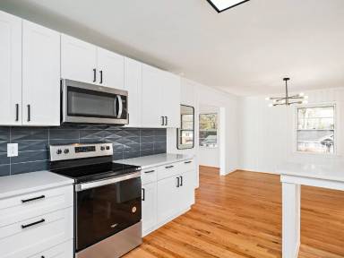 Main picture of 2312 Sheffield Rd