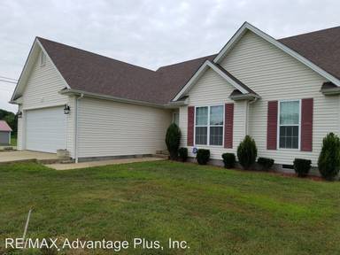 Main picture of 15 Goldenrod Dr