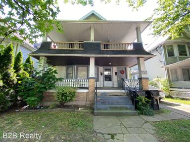 Main picture of 3252 W 99th St