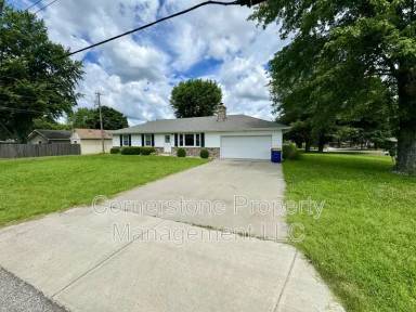 Main picture of 202 W 14th St