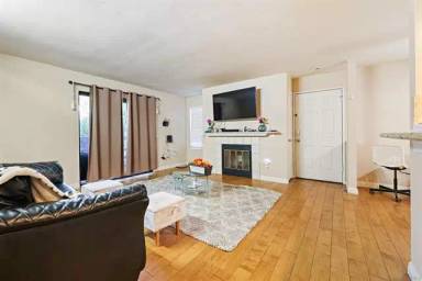 Main picture of 9409 Fairgrove Ln