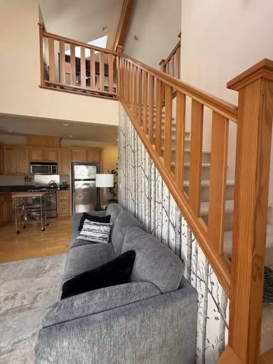 Main picture of 1235 Iowa St