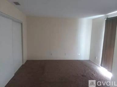 Main picture of 572 N Cambridge St