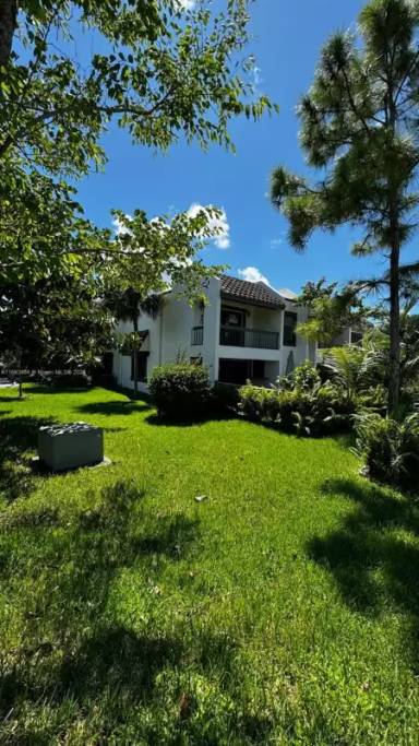 Main picture of 281 Fern Dr