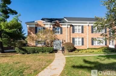 Main picture of 1760 Trailwood Path