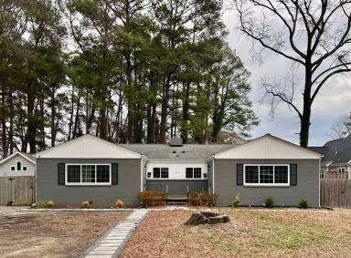 Main picture of 3212 Alabama Ave