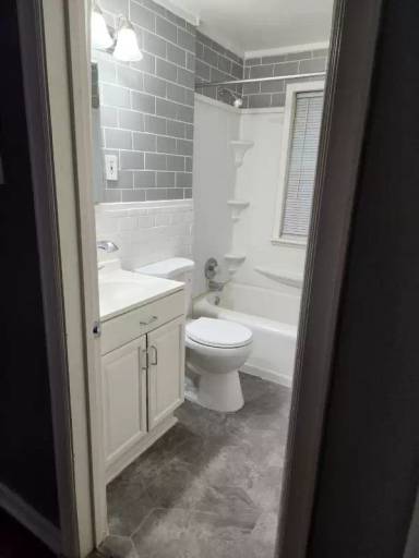 Main picture of 4706 Roxie St