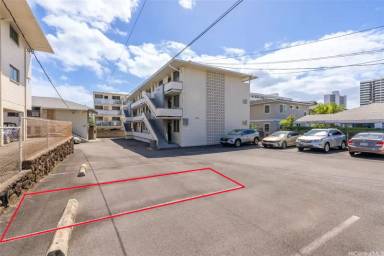 Main picture of 1329 Kaihee St