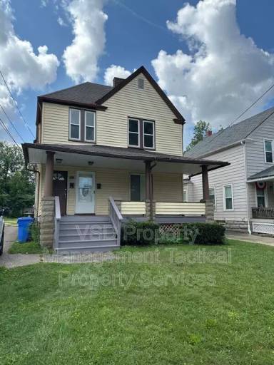 Main picture of 4413 Woburn Ave