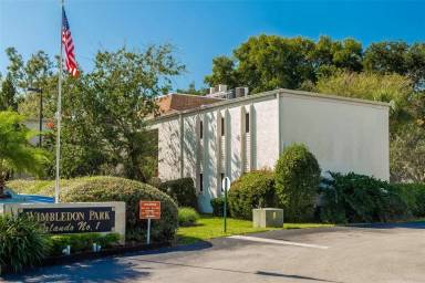 Main picture of 3240 S Semoran Blvd