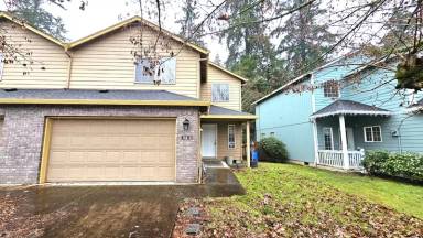 Main picture of 9701 NE Tenny Creek Dr