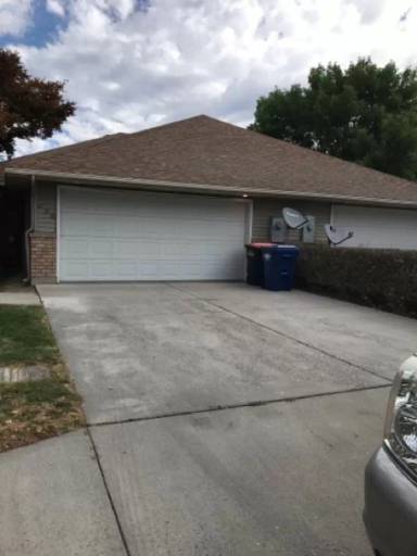 Main picture of 238 Crestview Dr