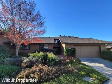 Main picture of 3 Oliver Ct
