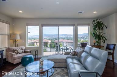 Main picture of 285 Lawrence Dr