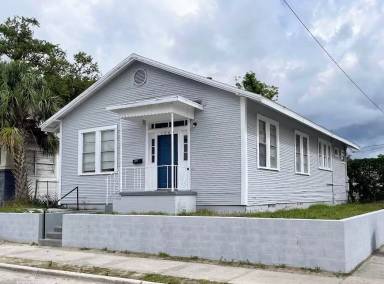 Main picture of 1508 E 24th Ave