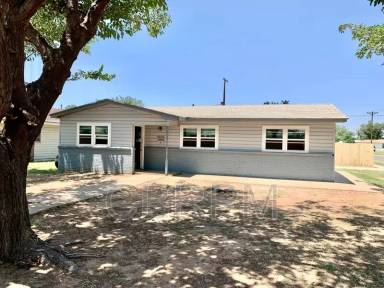 Main picture of 5102 42nd St