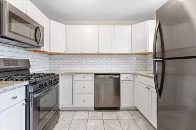 Main picture of 16268 Lauren St