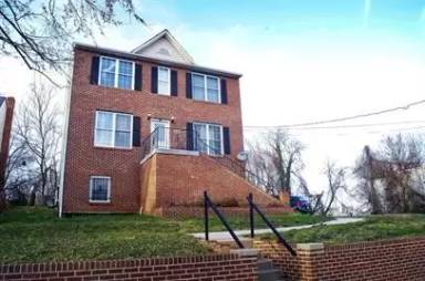 Main picture of 4216 Grant St NE