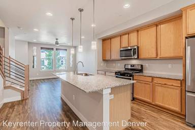 Main picture of 8622 E 47th Ave