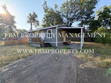 Main picture of 103 E Allyn Ave