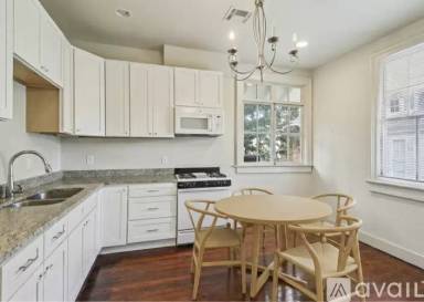 Main picture of 5940 Freret St