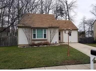 Main picture of 61 Oak Forest Dr