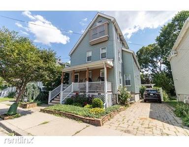 Main picture of 22 Brookford St