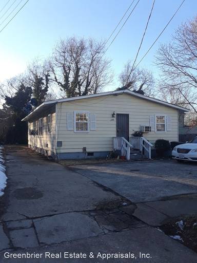 Main picture of 2349 Ballentine Blvd