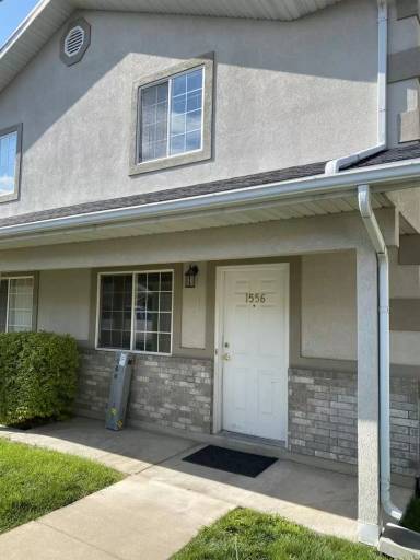Main picture of 1556 Talon Dr