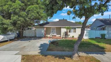 Main picture of 7823 Appledale Ave