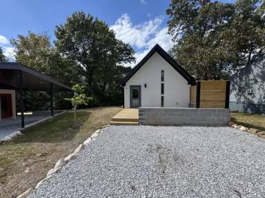 Main picture of 1111 S Ray Ave