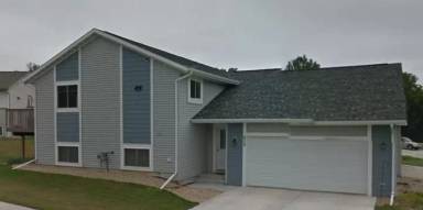Main picture of 210 Rhyme St