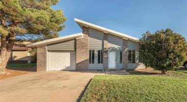 Main picture of 6130 37th St