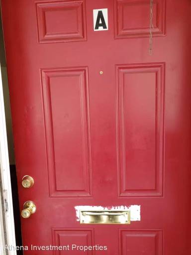 Main picture of 2710 Hoover Ave