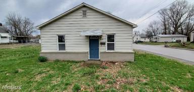 Main picture of 638 E Division St