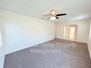 Main picture of 532 Calle Vibrante