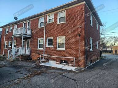 Main picture of 19194 Beech Daly Rd