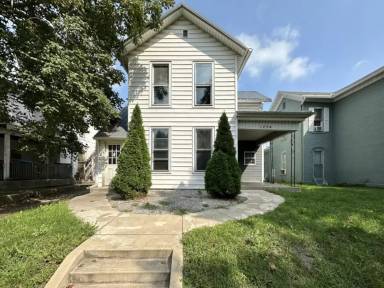 Main picture of 1224 High St