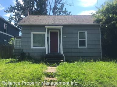 Main picture of 1714 NE Bryant St
