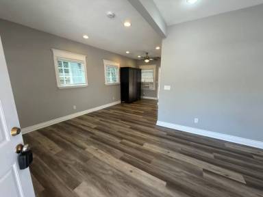 Main picture of 418 E La Veta Ave