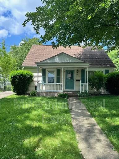Main picture of 701 1st Ave