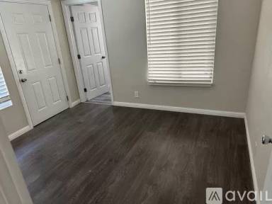 Main picture of 9204 Mandale St