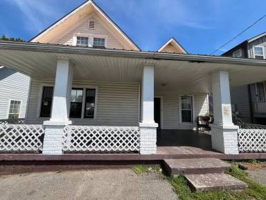 Main picture of 4604 Illinois Ave