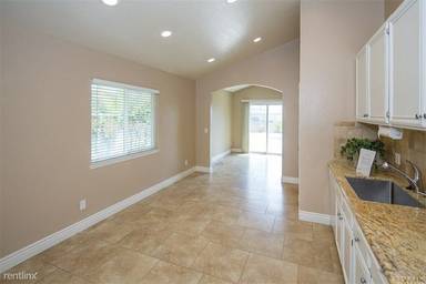 Main picture of 24832 Tabuenca