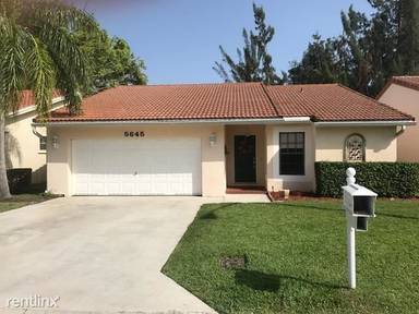Main picture of 5645 American Cir