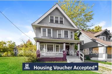 Main picture of 640 E 109th St