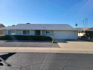 Main picture of 10936 W Roundelay Cir